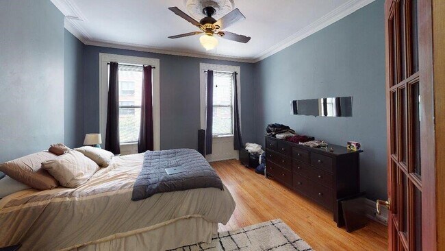 Building Photo - 1116 Hudson St