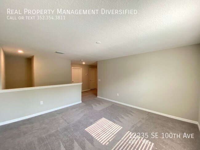 Building Photo - 12235 SE 100th Ave