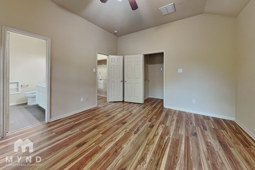 Building Photo - 1411 Cameron Park Ln