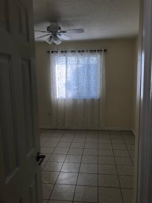 Building Photo - 304 Sherwood Pl