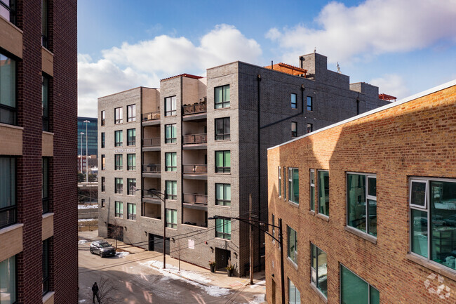 Building Photo - The Camden James