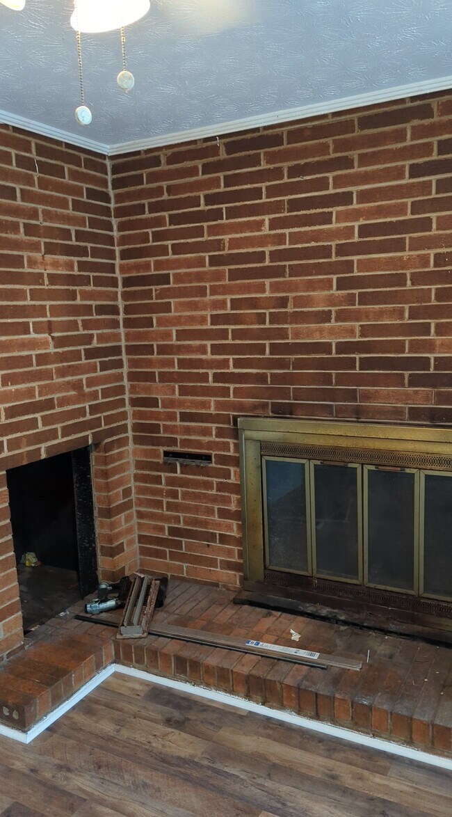 Wood Burning fireplace - 2226 shady grove road