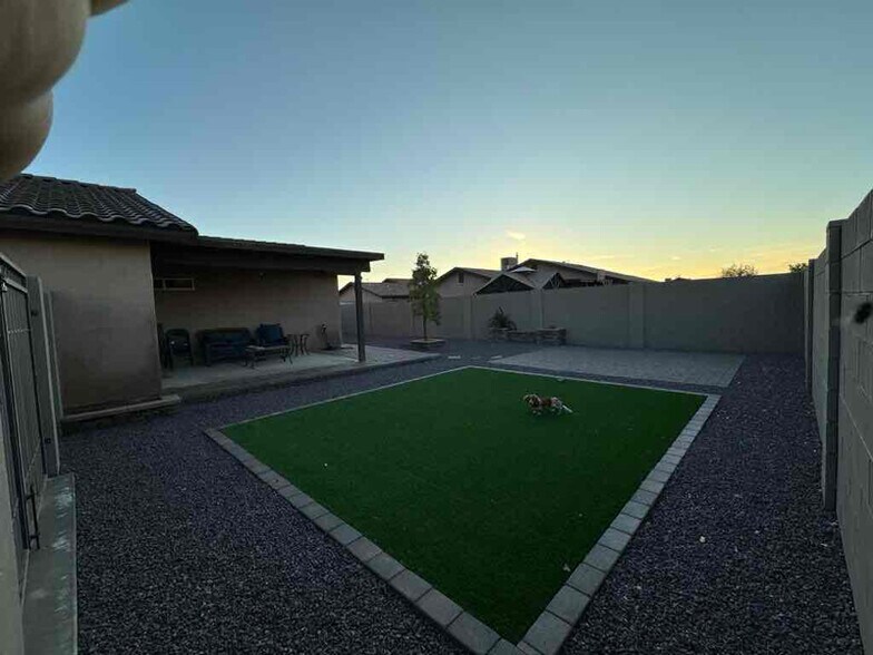 Building Photo - 3764 S Susannah Dr