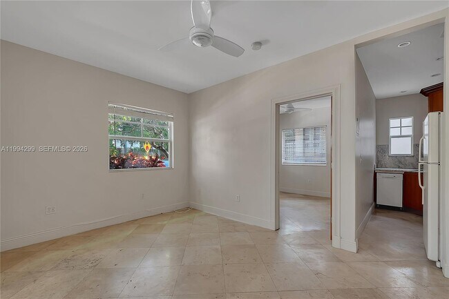 Building Photo - 814 Lenox Ave.