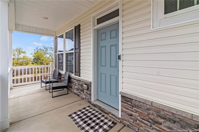 Building Photo - 216 Bunting Dr