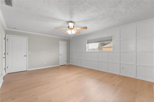 Building Photo - 609 Lake Ridge Dr