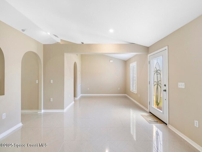 Building Photo - 8575 105th Ct