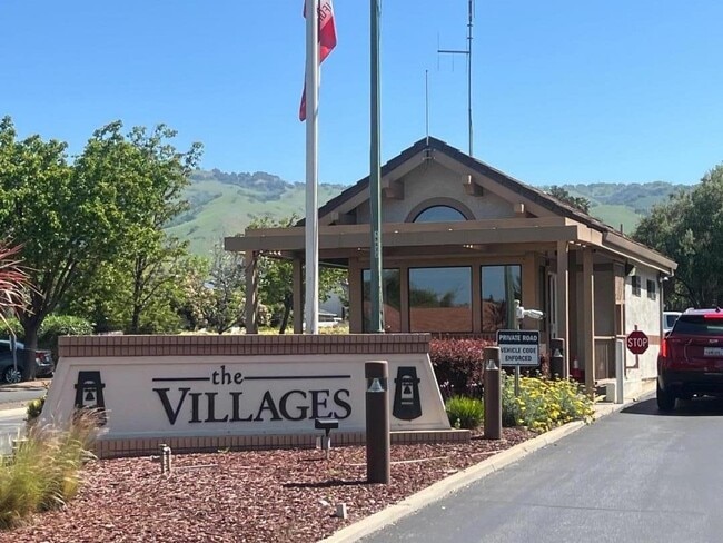 Building Photo - 2076 Mataro Way