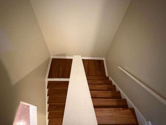 Building Photo - 5196 Tew Ln SW