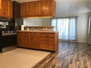 Building Photo - Gorgeous 1+1  in Glendale - Close to Eagle...