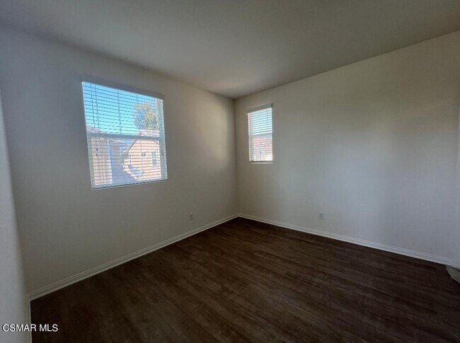 Building Photo - 8648 Winnetka Ave