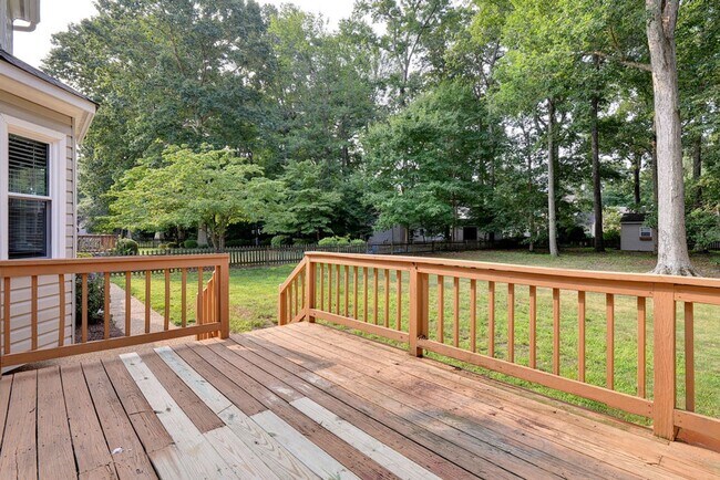 Building Photo - Lovely home in Woods of Tabb