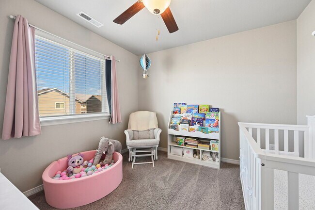 Building Photo - 6437 Vedder Dr
