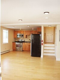 Building Photo - 158 North St