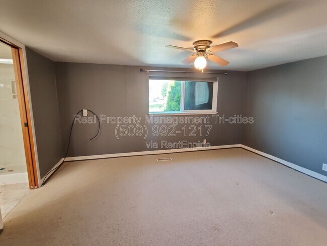 Building Photo - 1607 Putnam St