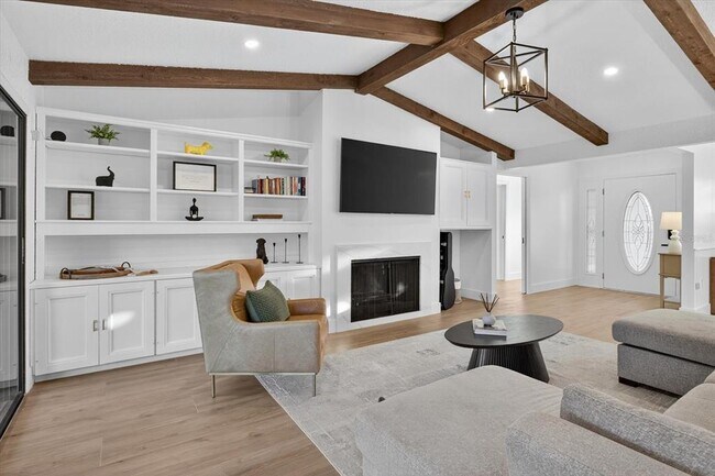 Building Photo - 29448 Azalea Ln