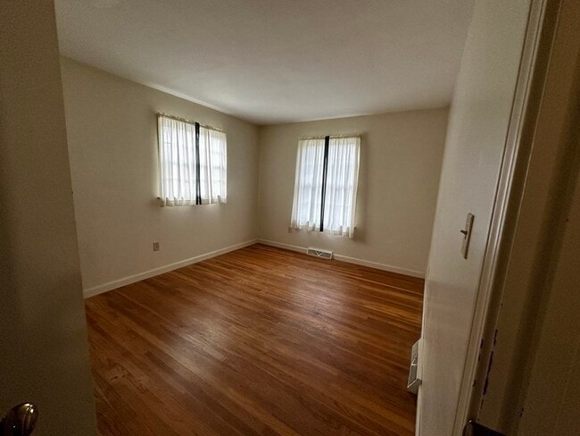 Building Photo - 177 Orchard St