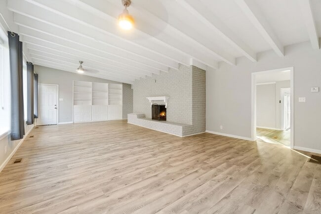 Building Photo - 1430 N 50th St