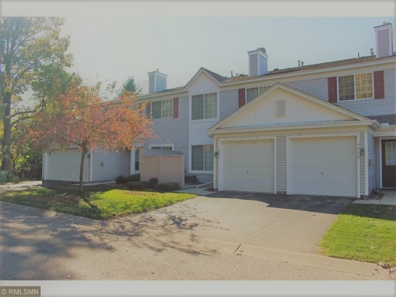 Building Photo - 4415 Naper Bay
