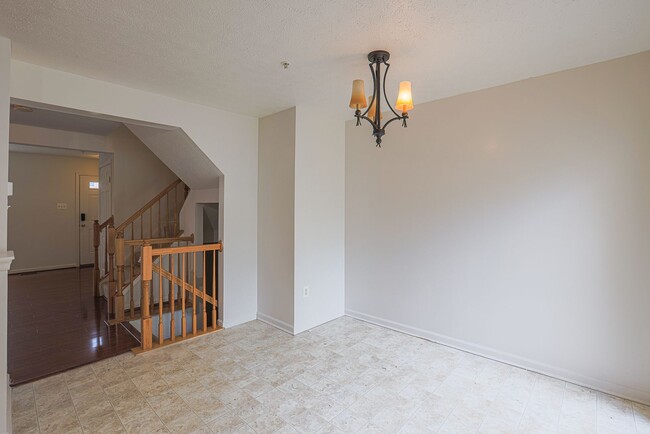 Building Photo - 4907 Bristle Cone Cir