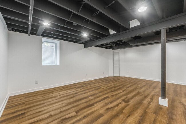 Building Photo - 2508 NW 86th St
