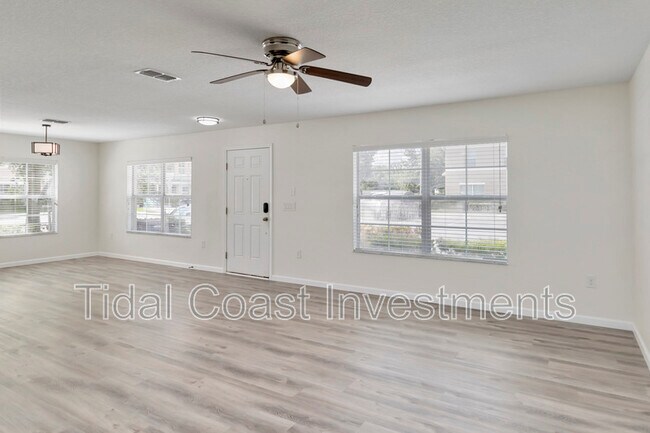 Building Photo - 113 Carina Cir