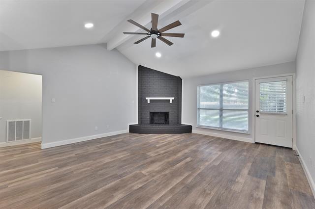 Building Photo - 8914 Doliver Dr