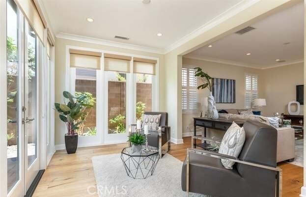 Building Photo - 73 Ashdale