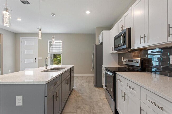 Building Photo - 3327 Trapper Ln