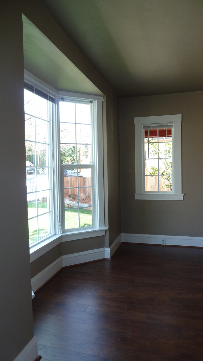 Living Room - 170 Finley St