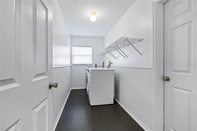Building Photo - 55 Westgrill Dr