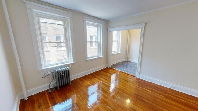 Building Photo - 1 bedroom in Boston MA 02215