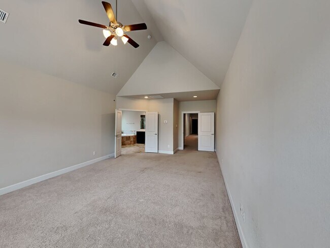 Building Photo - Breathtaking 4-bedroom home in the highly ...