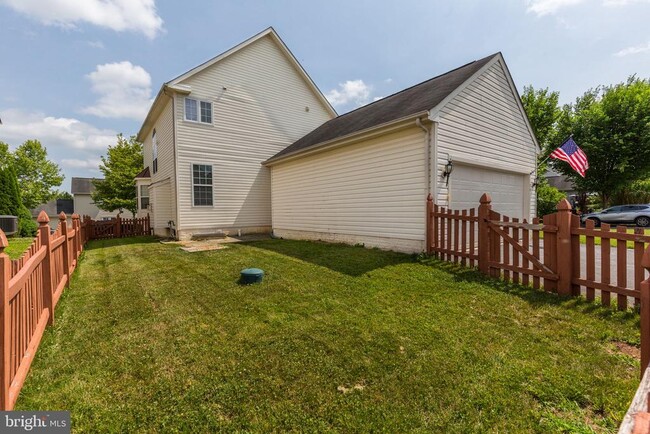 Building Photo - 20 Houser Dr