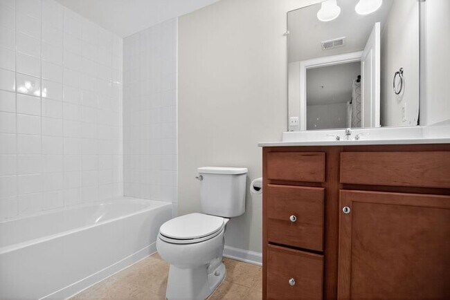 Building Photo - 43718 Winterberry Way