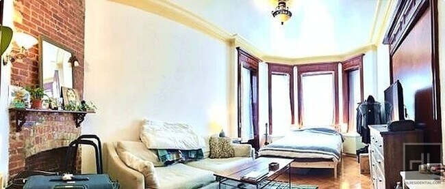 Building Photo - PARK PLACE