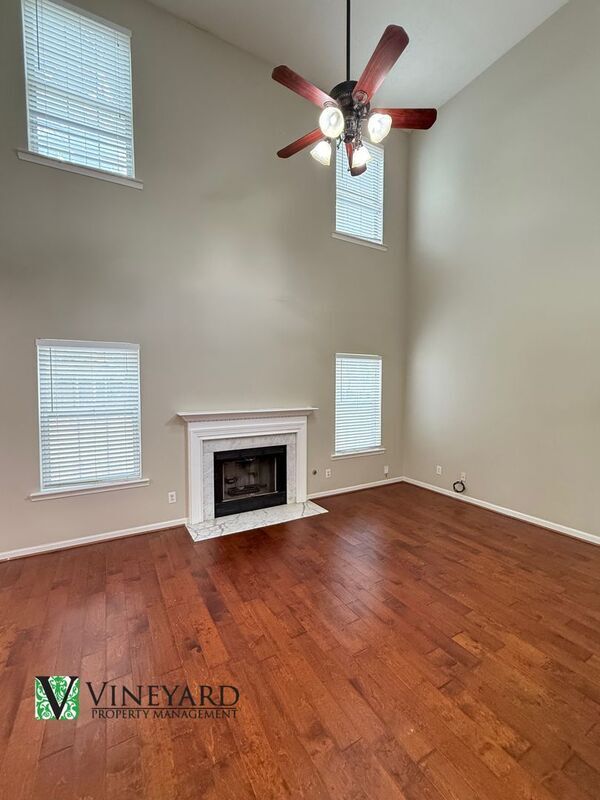 Building Photo - 9970 Lauren Hall Ct