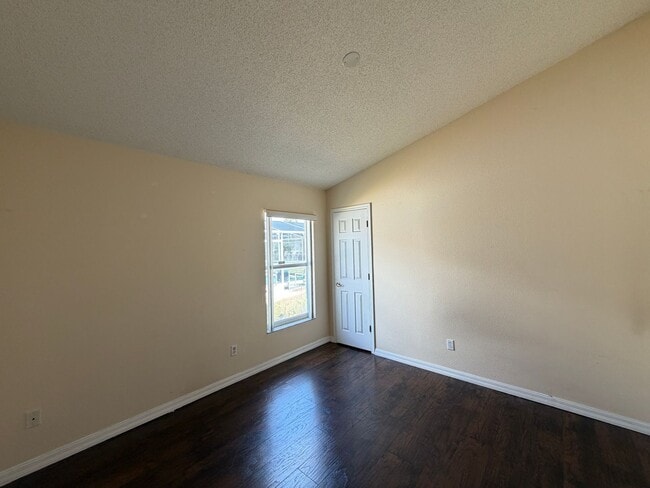 Building Photo - Private pool Single Family House 3 Beds 2 Baths, Resort Style Community. Easy access to Champions...