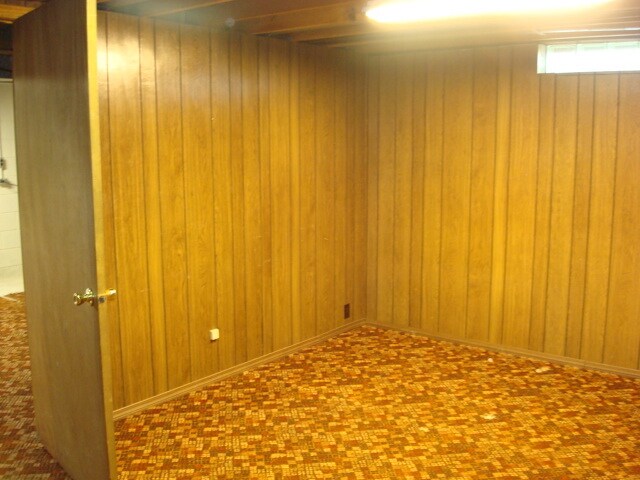 Building Photo - 2308 Mayflower Ave