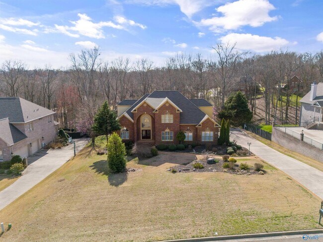 Building Photo - 121 Cheekwood Dr