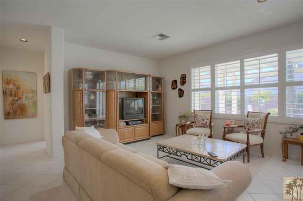 Building Photo - 78047 Freisha Ct