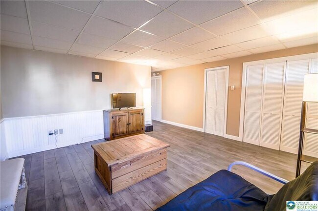 Building Photo - 2505 Madison Ave