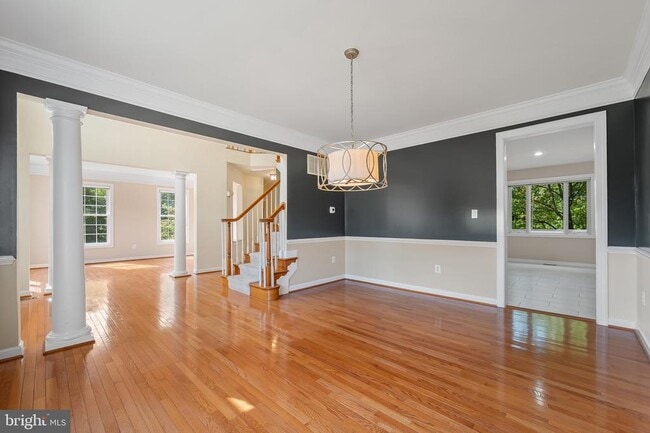 Building Photo - 306 Nova Ct