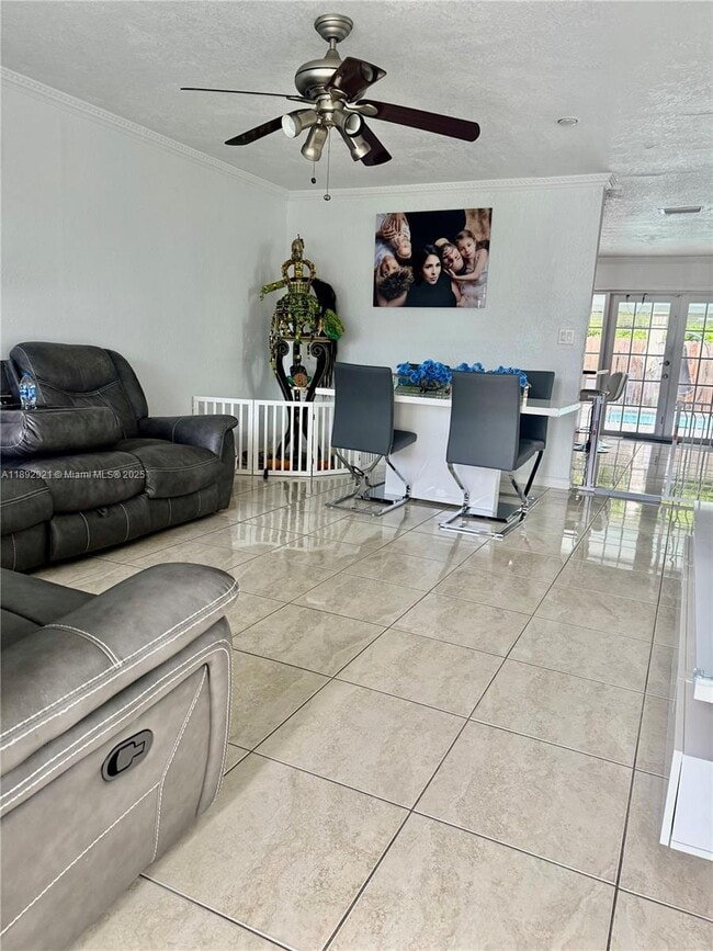 Building Photo - 4848 SW 135th Pl