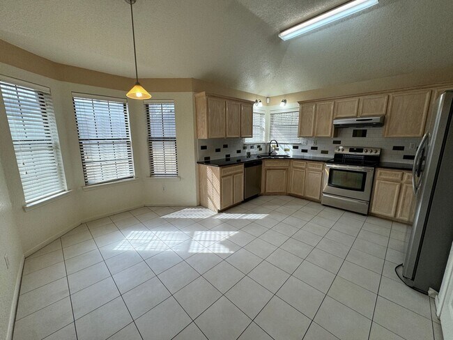 Building Photo - 2008 Lava Ln