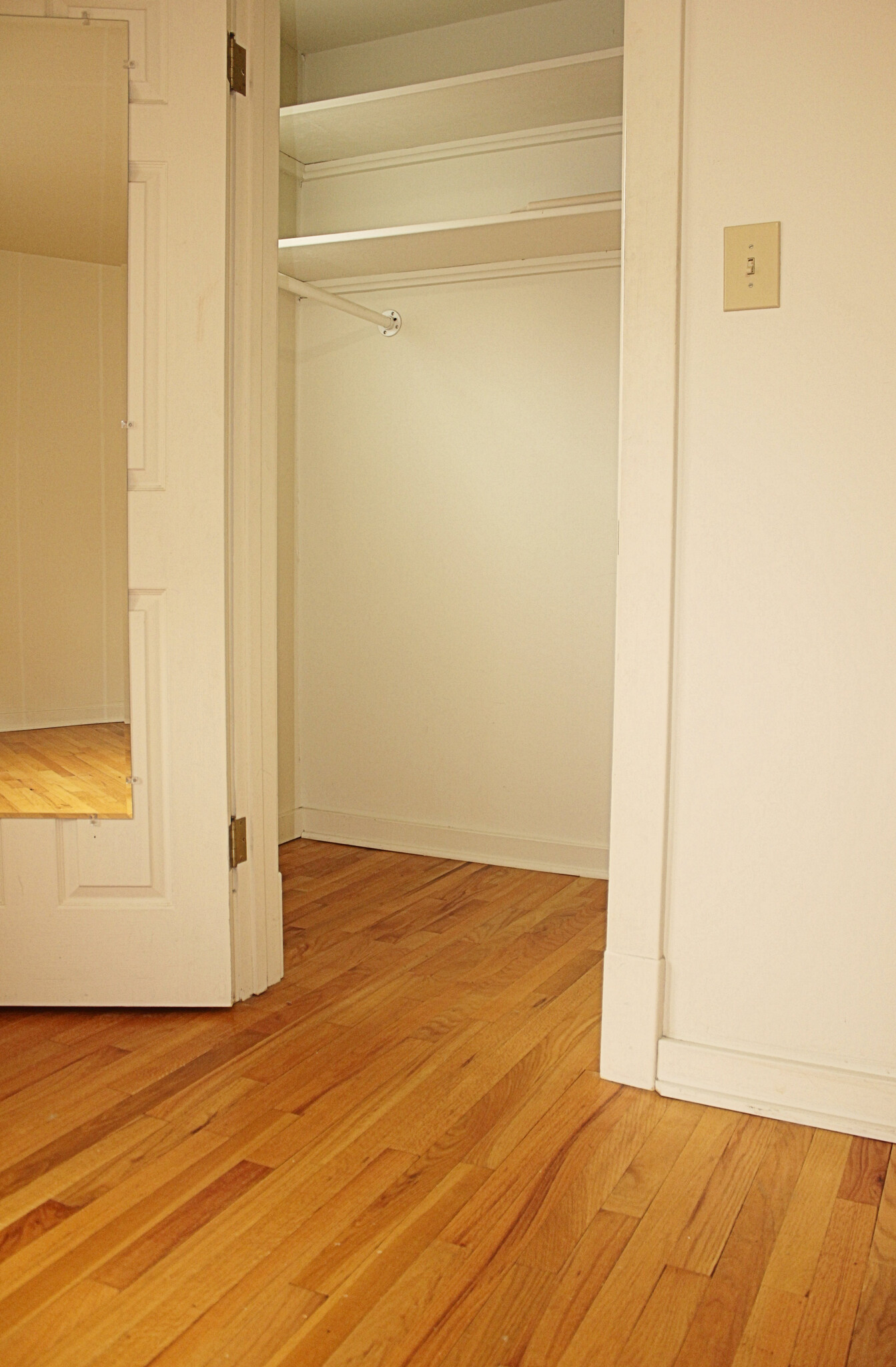 MBR closet - 5840 Alderson St