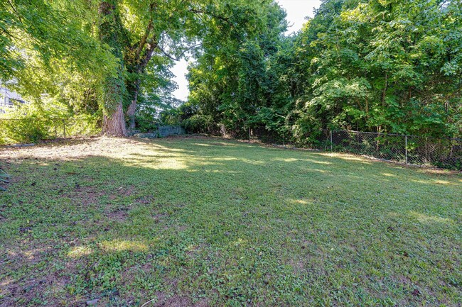 Building Photo - 2/ 1 Home for Rent!