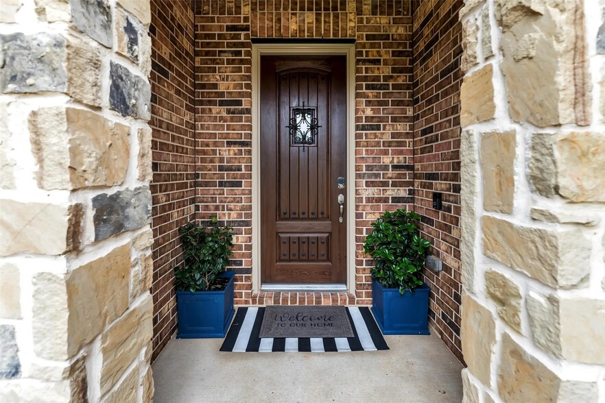 Front Door - 1027 Ginger Glade Ln