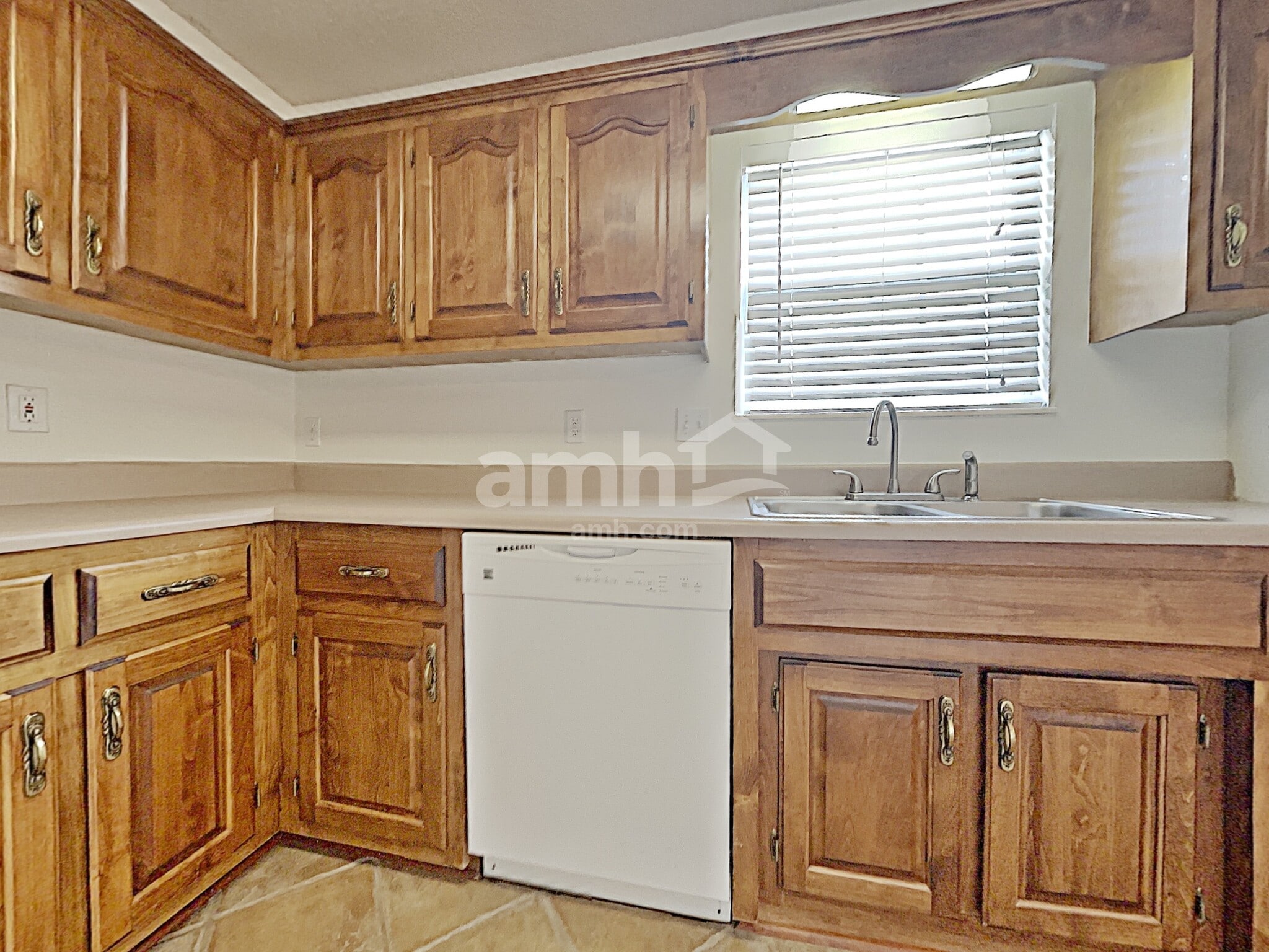 Building Photo - 2322 Sir Edward Ln