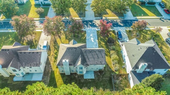 Building Photo - 420 Harvick Cir